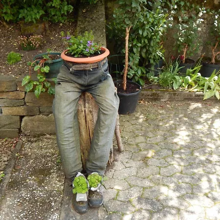 Garni Am Brunnenplatz 3*