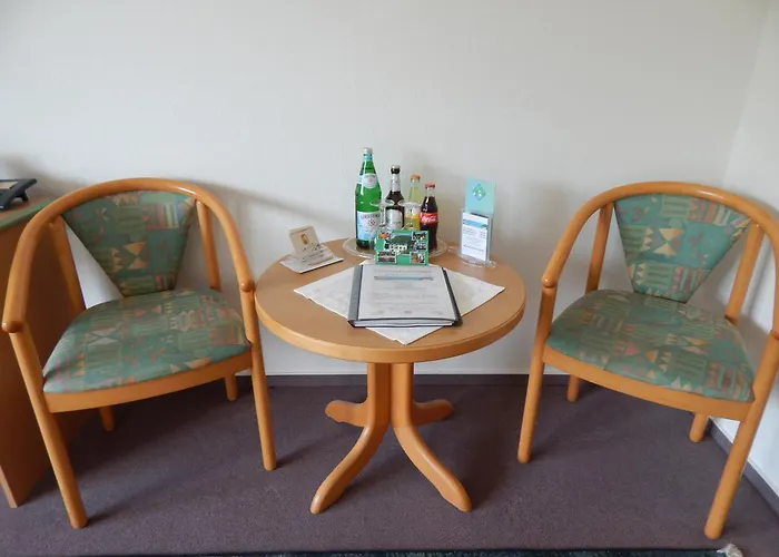 Garni Am Brunnenplatz 호텔 게롤슈타인