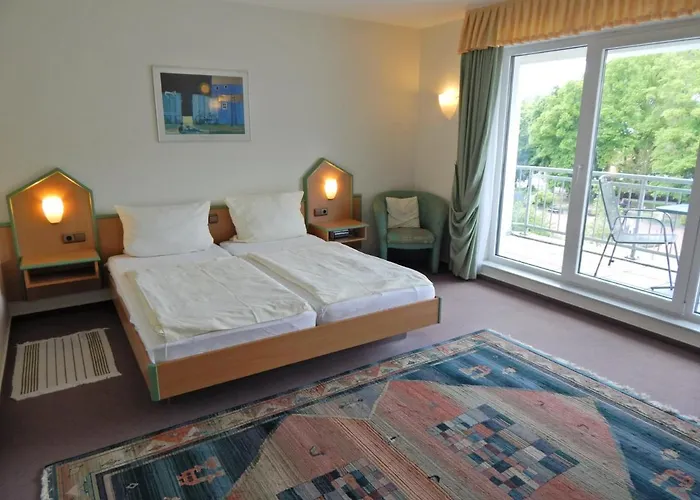 Garni Am Brunnenplatz 게롤슈타인