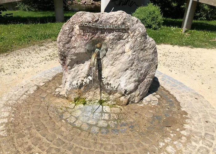 호텔 Garni Am Brunnenplatz 3*