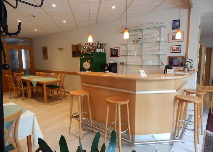 호텔 Garni Am Brunnenplatz